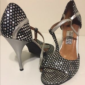 Tango shoes